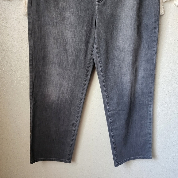 Eileen Fisher Gray High Waisted Straight Leg Crop Baggy Jeans Size 16 Plus Size - Picture 7 of 9